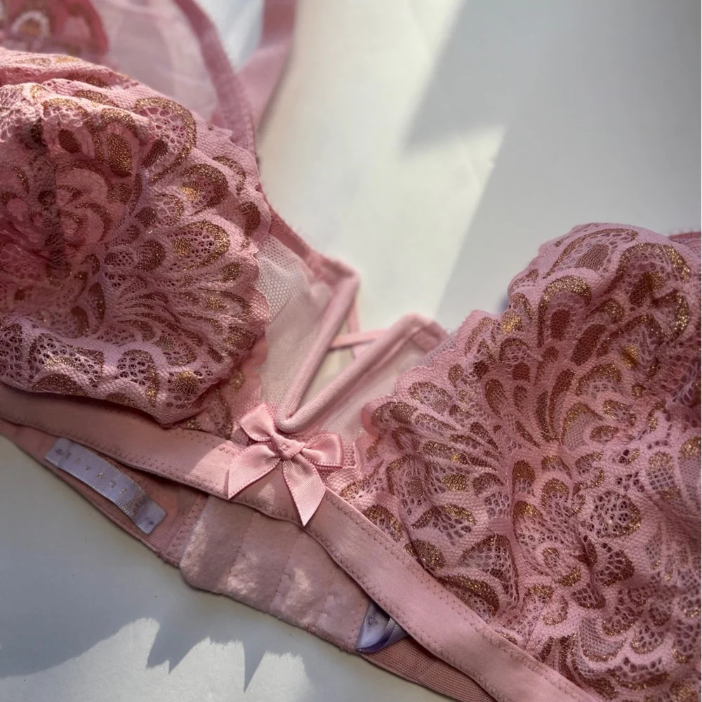 Beautiful Savage X Fenty Pink/gold Floral Lace Unlined No Underwire Bra Size 2X - Picture 3 of 6